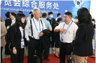 5名香港律師來(lái)瓊為消博會(huì)各方提供法律服務(wù)