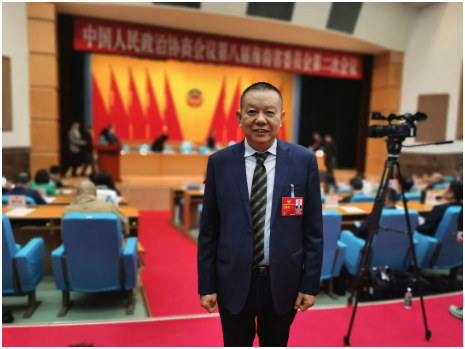 關(guān)注“兩會(huì)”|省政協(xié)委員李增賢律師的建議被省政府工作報(bào)告采納
