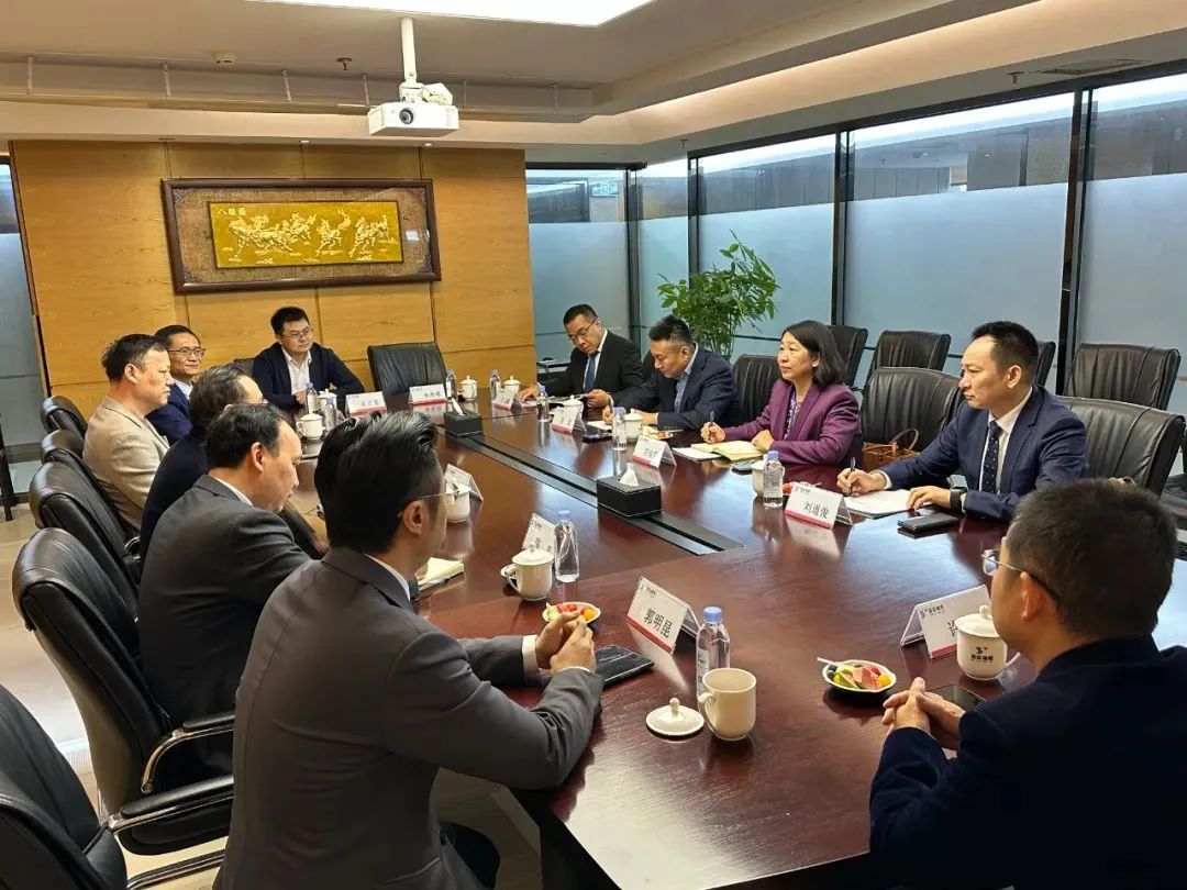 海南省律師協(xié)會(huì)到訪福建信實(shí)律師事務(wù)所