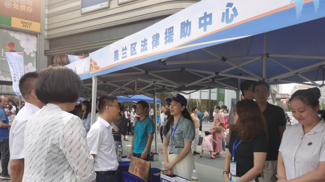 省法律援助中心“五一”普法宣傳活動亮點紛呈 多家法律援助中心合力送上普法大餐