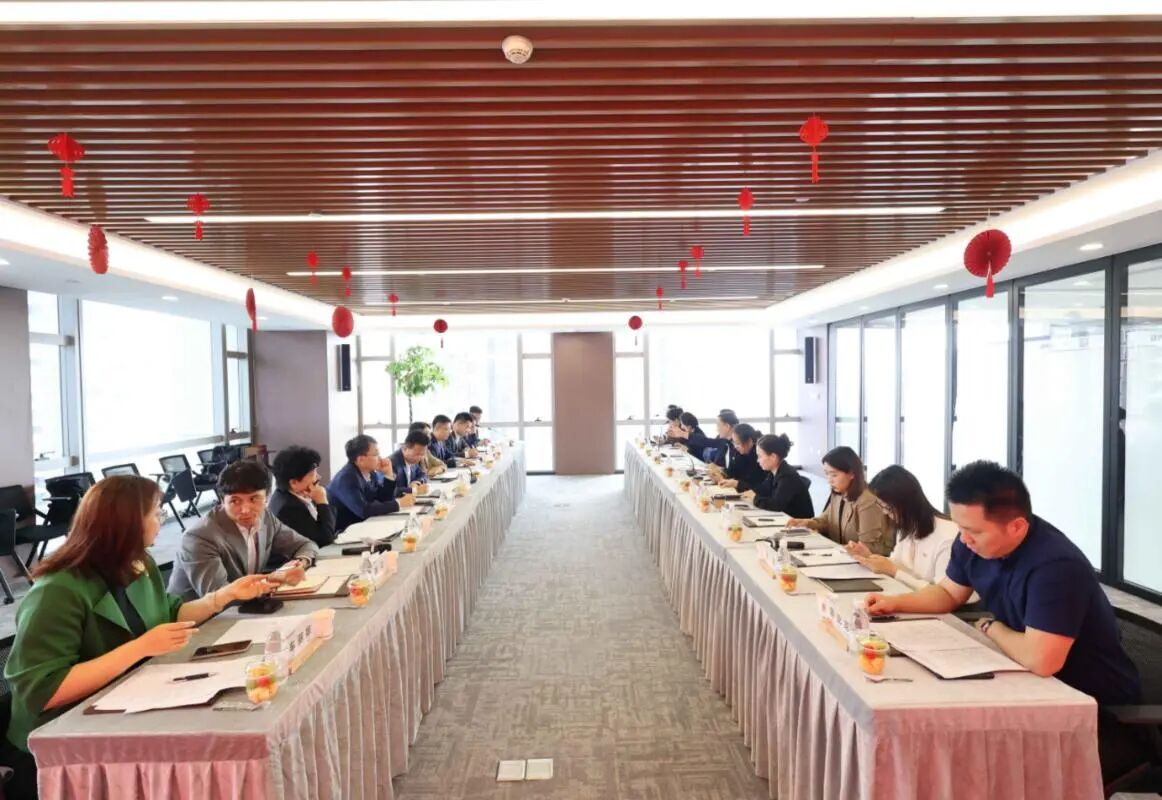 黨建引領(lǐng)聚合力 跨域交流促發(fā)展——山西華炬律師事務(wù)所黨委赴?？陂_展黨建工作學(xué)習(xí)交流